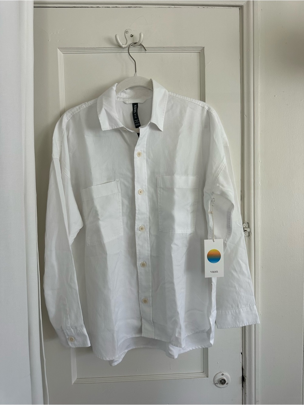 Vuori White Casual Button-Down Shirt